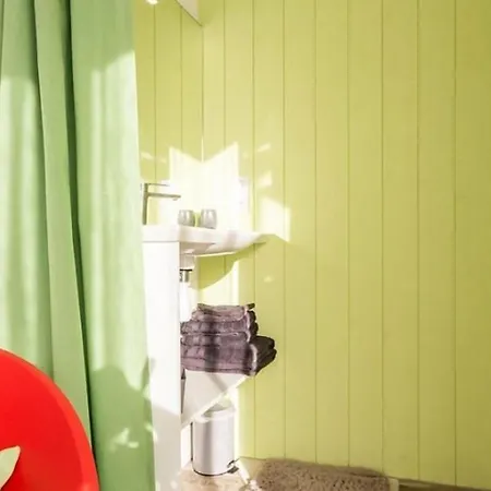 Grande Maison En Bois Avec Parc, Terrasse, Jeux Et Equipements Modernes Entre Nantes Et Pornic - Fr-1-306-1051