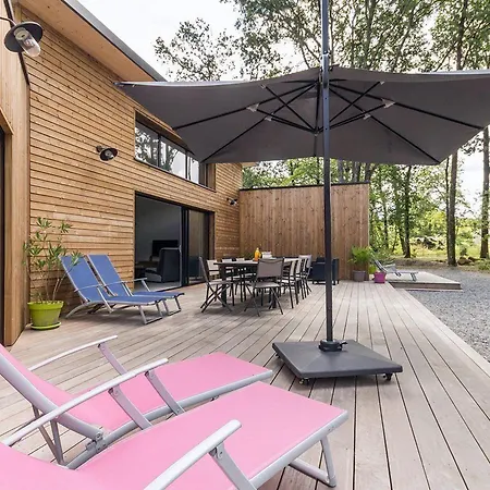 Dom wakacyjny Grande Maison En Bois Avec Parc, Terrasse, Jeux Et Equipements Modernes Entre Nantes Et Pornic - Fr-1-306-1051 Port-Saint-Père