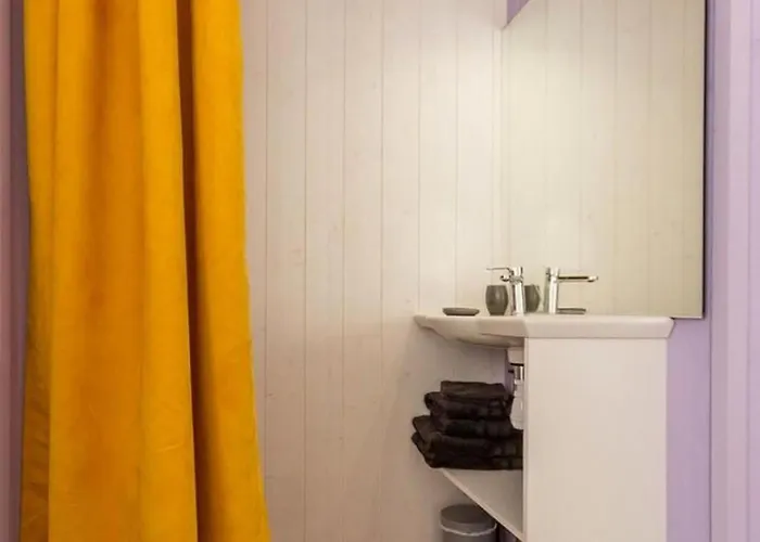 Grande Maison En Bois Avec Parc, Terrasse, Jeux Et Equipements Modernes Entre Nantes Et Pornic - Fr-1-306-1051